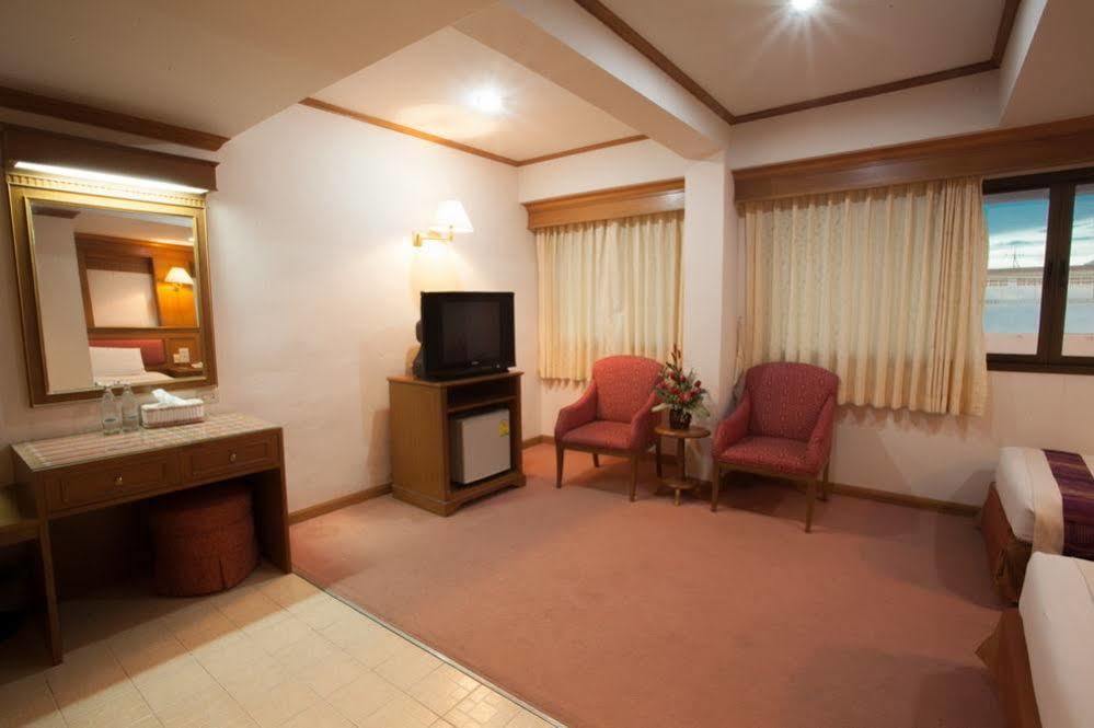 Imperial Sakon Hotel Sakon Nakhon Exterior foto